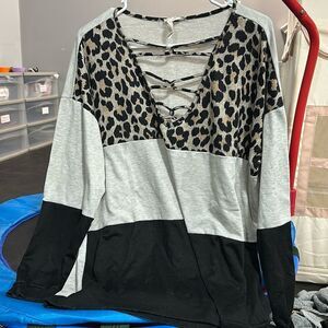 Color block leopard top